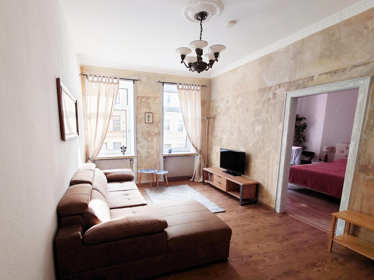 Appartement Flat In Neo Country Style Aus Gruenderzeit Bis 6 Person Leipzig
