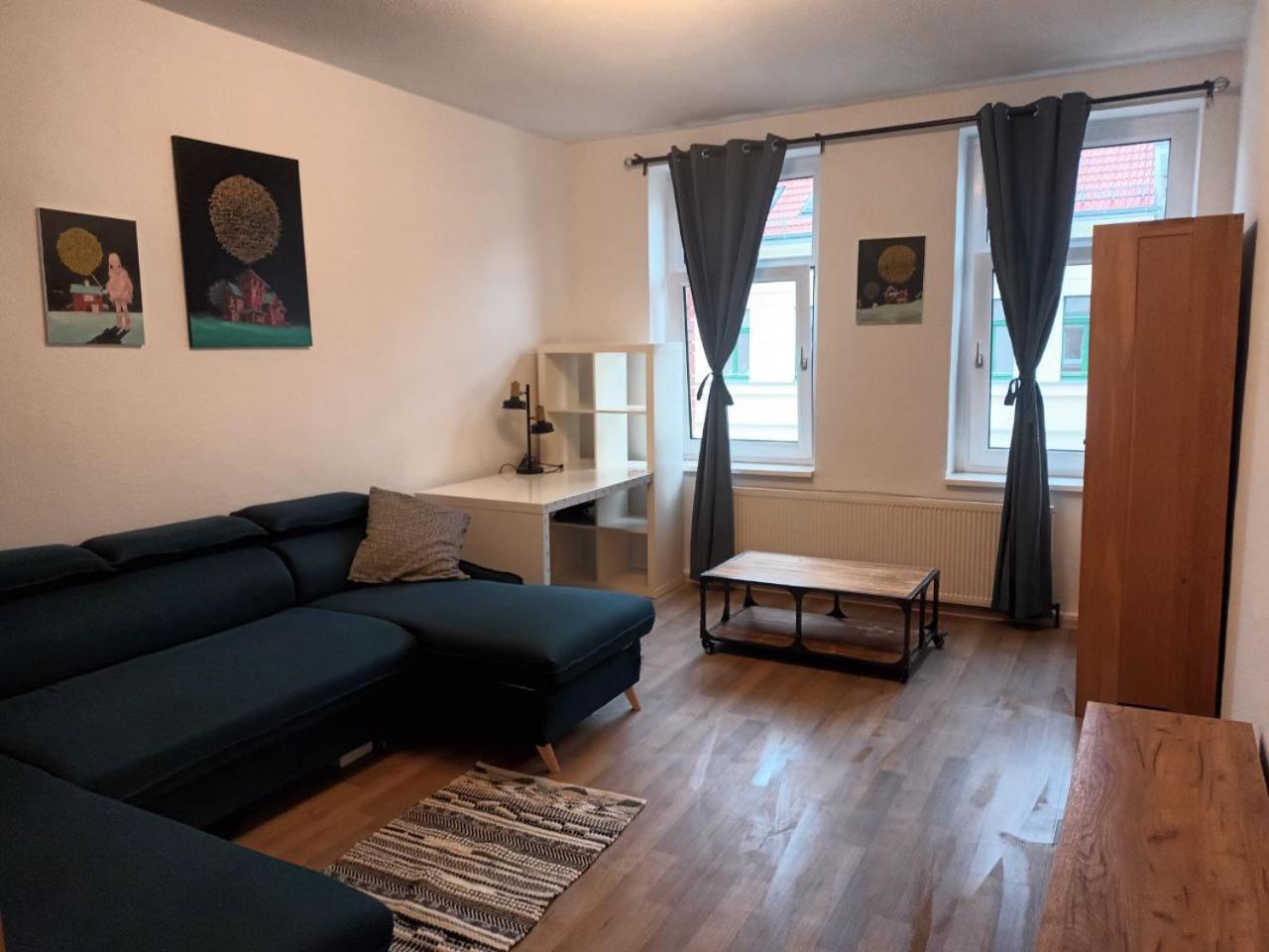 Flat In Neo Country Style Aus Gründerzeit Bis 6 Person Apartment Leipzig